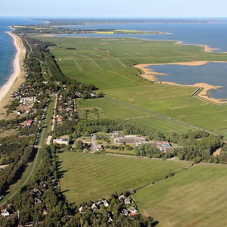 Ostseehotel Dierhagen Bagian luar foto