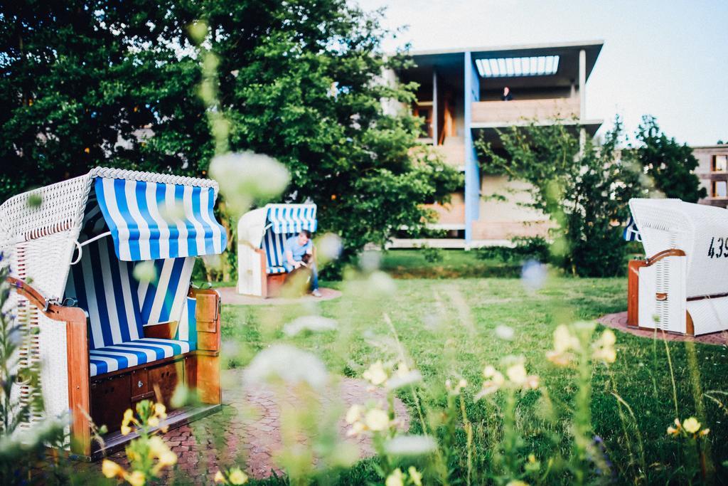 Ostseehotel Dierhagen Bagian luar foto